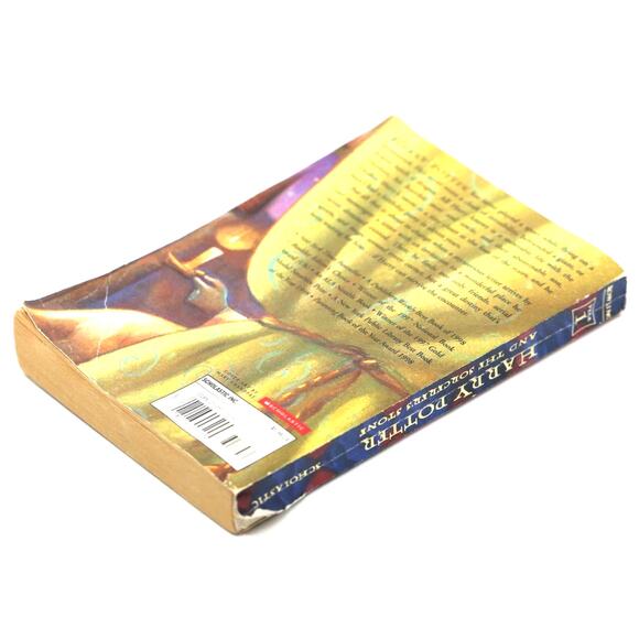 Harry Potter and the Sorcerers Stone (Paperback) Book by J.K. Rowling - Picture 4 of 6